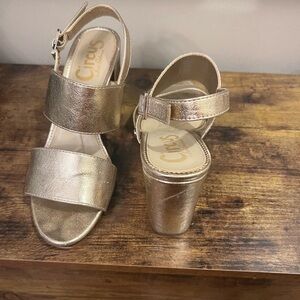 Circus by Sam Edelman Gold Block Heels